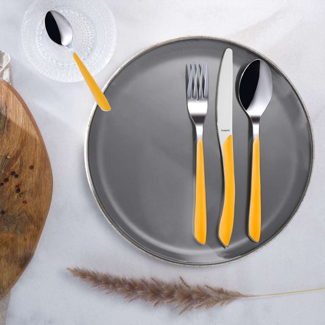 PRISMA dinner knife full handle mustard yellow