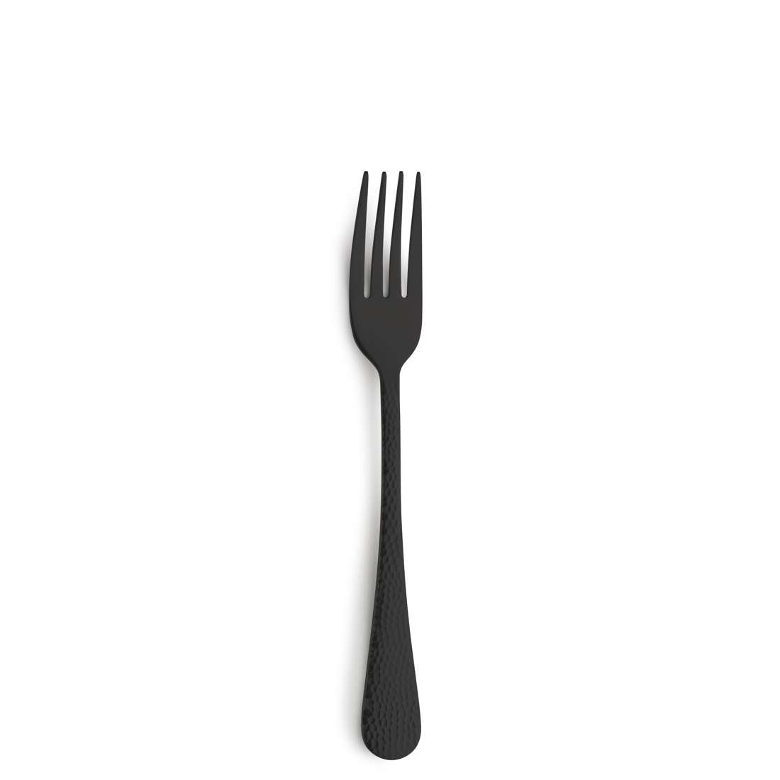 Eine einzelne schwarze Gabel aus dem Kuppels Home CRYSTAL Besteckset 30-teilig PVD schwarz mit vier Zinken und einer PVD-Beschichtung steht senkrecht auf einem einfarbig weißen Hintergrund.