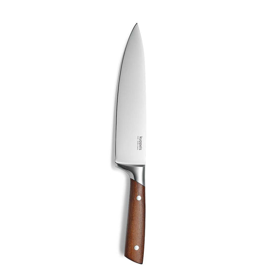 Das 8-Zoll-Kochmesser Kuppels AVID Kochmesser verfügt über eine Klinge aus rostfreiem Stahl 50CrMoV15 und einen Eschenholzgriff, der isoliert auf weißem Hintergrund dargestellt ist.