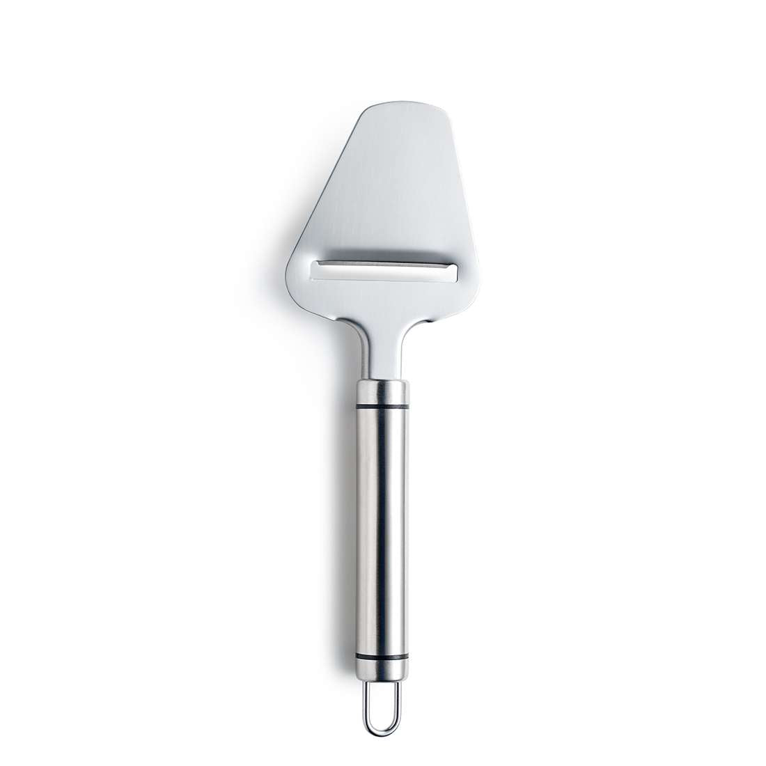 Der SELECTION Käsehobel von Kuppels aus Edelstahl besitzt eine flache, dreieckige Klinge und einen ergonomischen Rundgriff, abgebildet vor weißem Hintergrund.