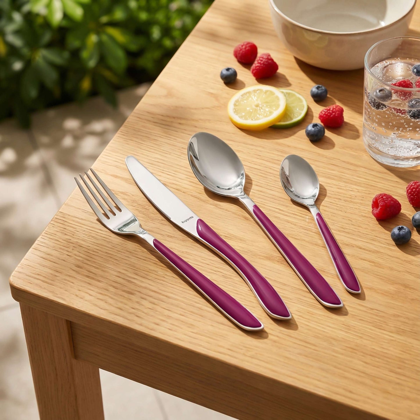 PRISMA cutlery set 24-piece wildberry
