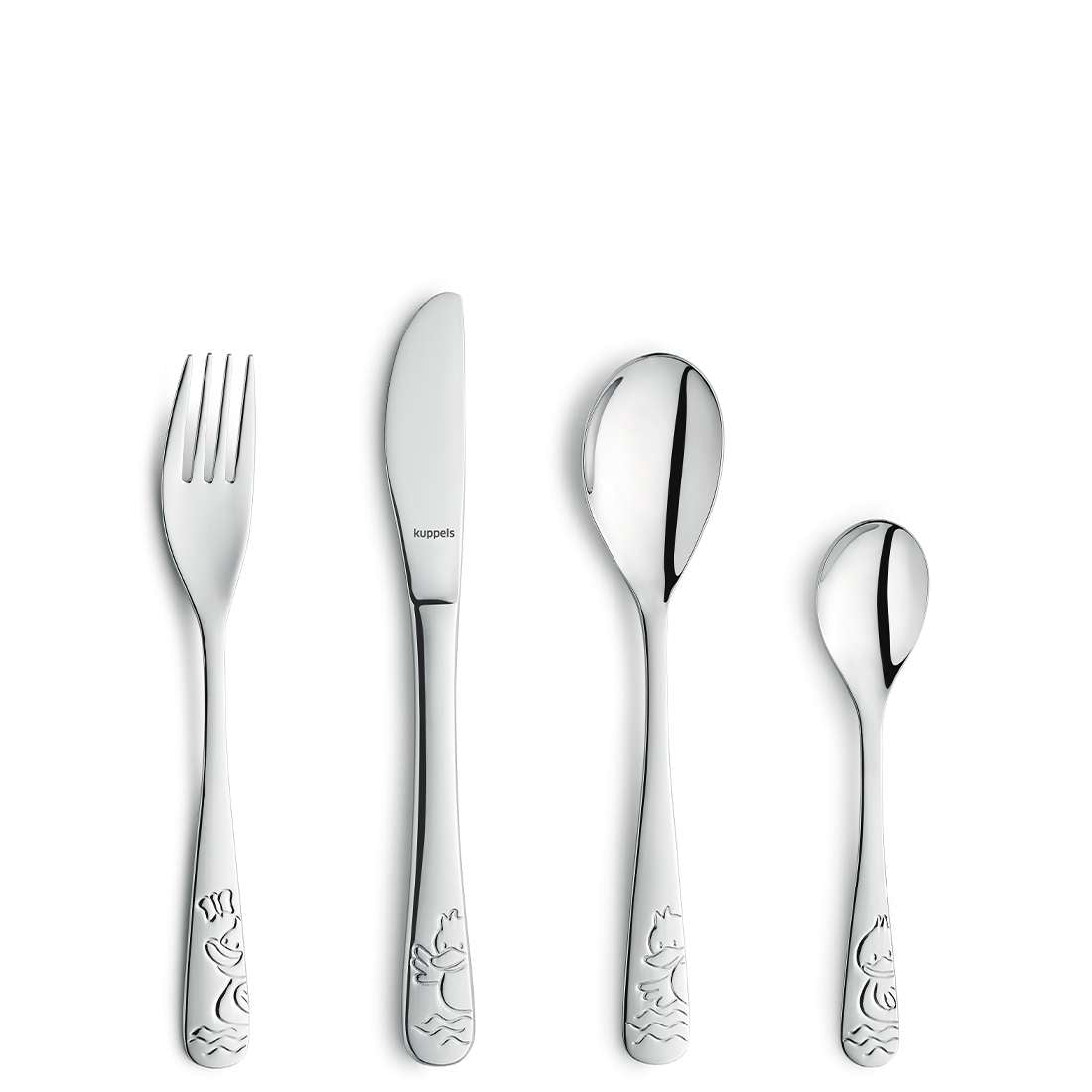 Das Kuppels DUCK Kinderbesteck-Set 4-teilig beinhaltet Gabel, Messer, Esslöffel und Teelöffel mit verspielten Gravuren und ergonomischen Griffen, alles in glänzendem Silber und auf weißem Hintergrund.